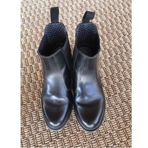 Dr marten women’s  flora Chelsea boot